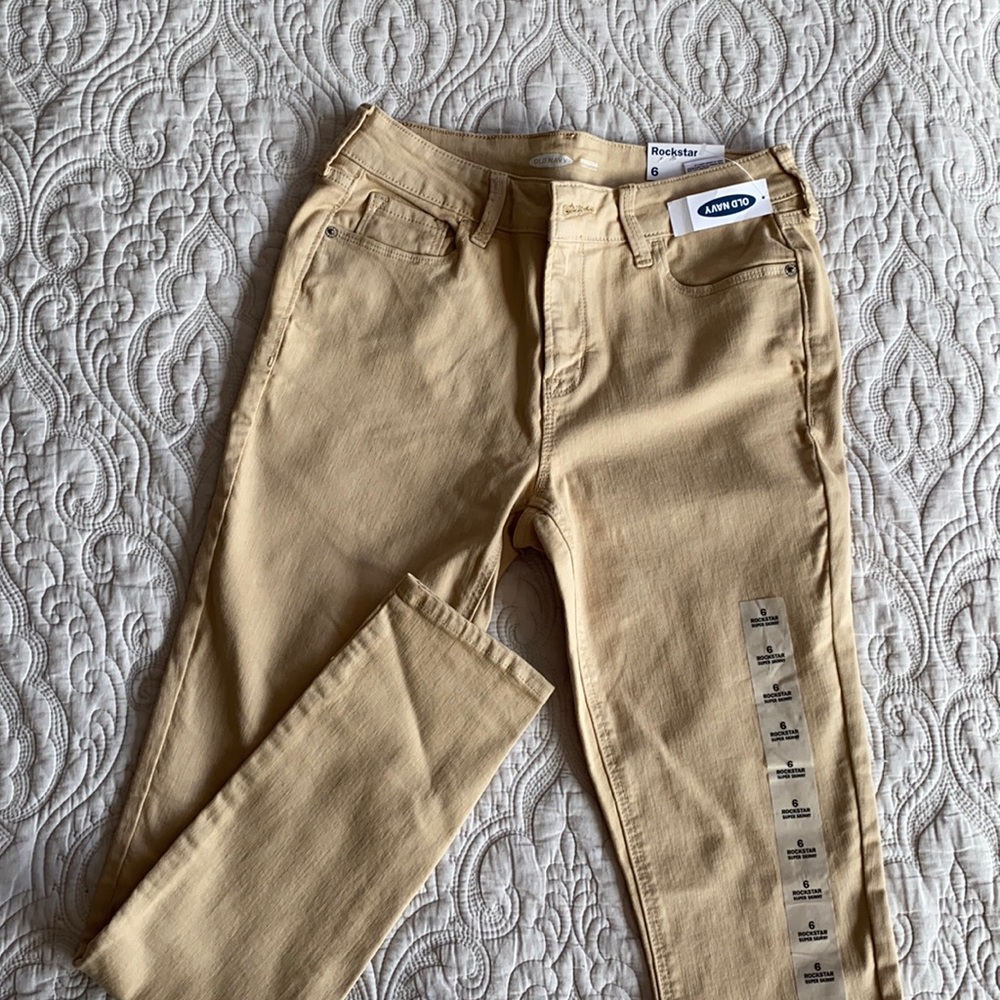 Old Navy jeans NWT